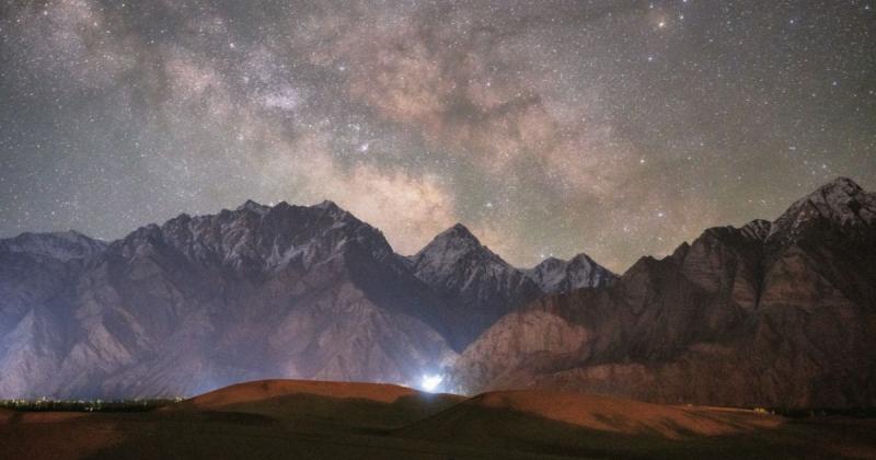 Javult az állapota a hegyen megbetegedett magyar hegymászónak, de egyelőre nem világos, hogy megpróbálja-e elérni a csúcsot.