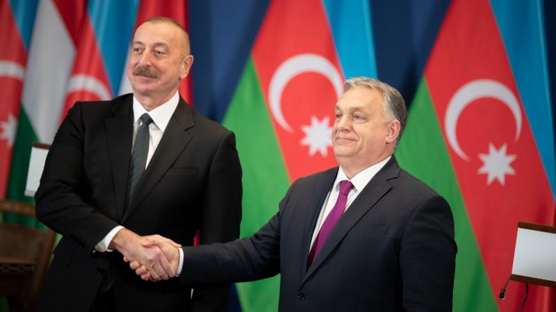 Orbán Viktor részt vesz a Türk Államok csúcstalálkozóján, amelyet Azerbajdzsán szívében rendeznek meg.