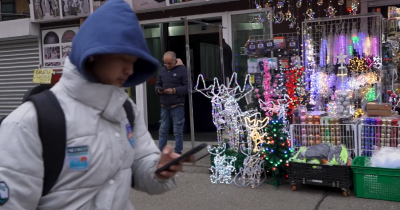 Az adventi időszak varázslatos hangulatával együtt sajnos a tragédiák is megnövekednek, hiszen óránként egy lakás gyullad ki Magyarországon.