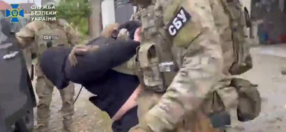 Szakértő: Nem meglepő, ha Magyarország titkos hírszerző rendszert alakított ki egy szomszédos államban.