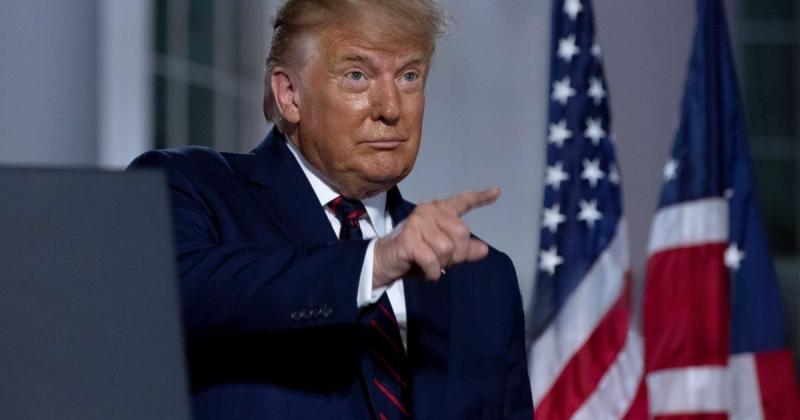Donald Trump: Állítsátok meg a bombázást! | Demokrata

Donald Trump nemrégiben arra figyelmeztetett, hogy a katonai akciók leállítása kulcsfontosságú lépés lenne a béke érdekében. A volt elnök hangsúlyozta, hogy a konfliktusok fokozódása nem vezethet tart