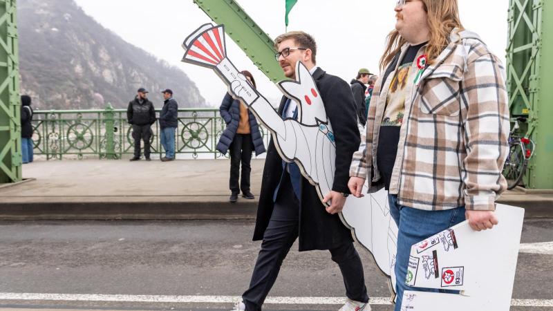 Elkészült egy új, élő vonatfigyelő térkép, amelyet a kétfarkúak készítettek el.