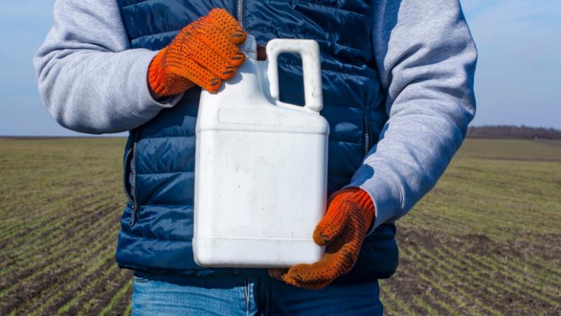 Egyre több mezőgazdasági termelő fordul illegális növényvédő szerekhez: de vajon mi áll ennek a hátterében? - Agrárszektor