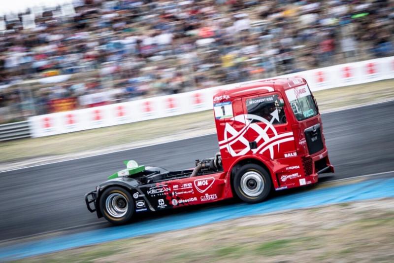 A magyar válogatott is elérte a csúcsot a kamion-Európa-bajnokságon!