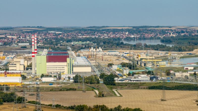 Lantos Csaba jelentős bejelentést tett a Paks II. atomerőművel kapcsolatban. A miniszter szavai szerint a projekt jövője és hatása kulcsfontosságú a magyar energiaellátás szempontjából. A részletek és a fejlemények izgalmas perspektívákat nyújtanak a fenn