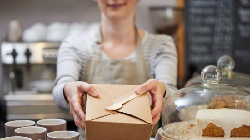 Kiemelkedő támogatásban részesülnek a kis- és középvállalkozások – új életszíntet kap a gazdaság!