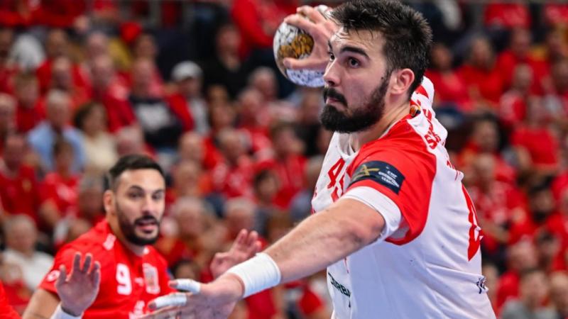 A német bajnok nem tudta megállítani a magyar kézilabdázót a feszültséggel teli Bajnokok Ligája mérkőzés során.