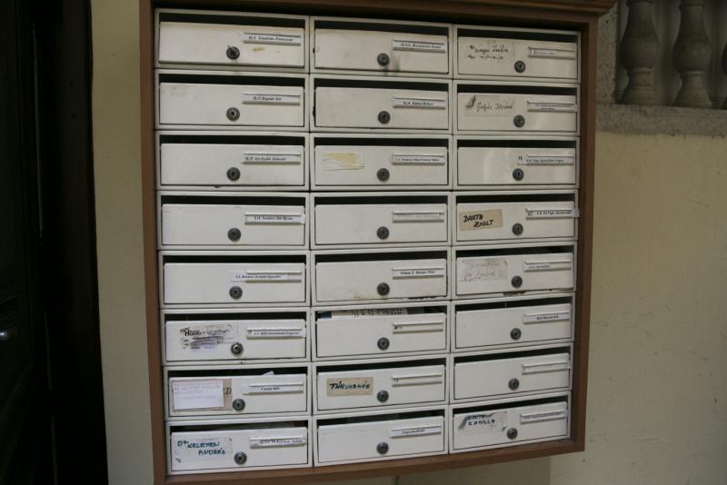 Egy férfi Csepelen azzal a szándékkal lépett fel, hogy felrobbantja a postaládákat, ezzel rémisztgetve a környék lakóit.