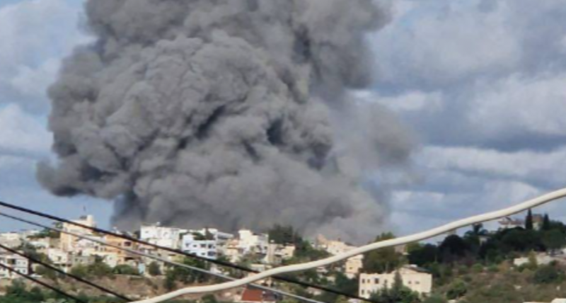 Oroszország ballisztikus rakétákkal támadta meg Ukrajna városait, ami számos halálos áldozatot követelt. A helyzet továbbra is rendkívül súlyos, és a konfliktus feszültsége folyamatosan növekszik. Az események hátterében politikai és katonai feszültségek 