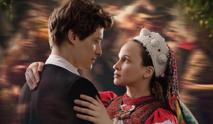 Törőcsik Franciska egy különös helyzetbe kerül a Magyar menyegző előzetesében, ahol egy ál-házasság bonyodalmaiba csöppen. A történet izgalmas fordulatokat tartogat, miközben Franciska karaktere felfedezi a szerelem és a hűség határait. A film bemutatja, 