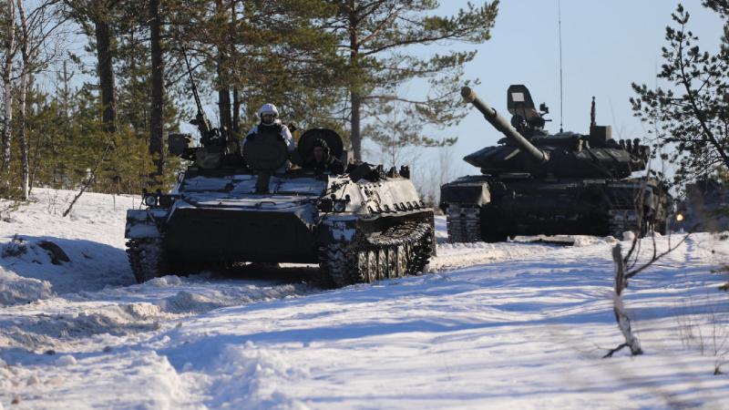 Íme, egy átfogalmazott verzió: 

A békekötés kérdése most új fordulatot vesz: az orosz erők hatalmas offenzívát terveznek. Készüljünk fel, mert a Téli Vihar hadművelet hamarosan kezdetét veszi.